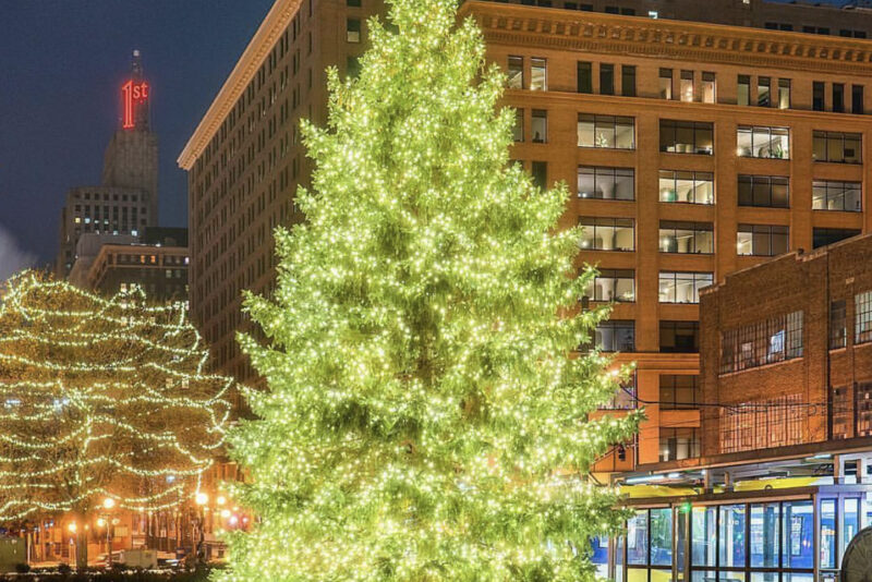 Union Depot Holiday Tree